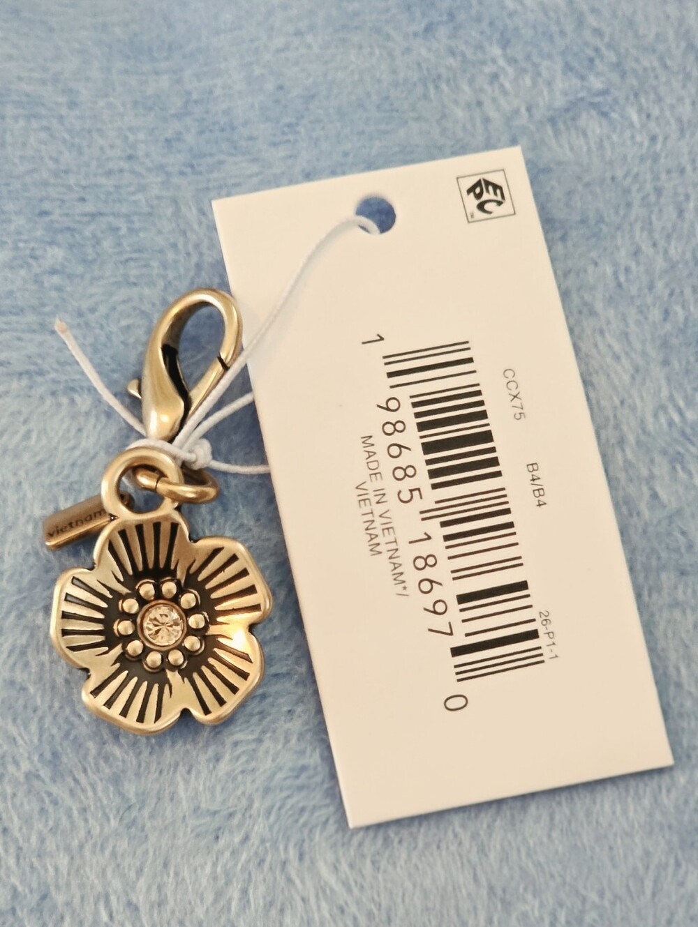 COACH Brass 🌸Tea Flower🌸Mini Charm - DIY Chain & Charms - Picture 2 of 2